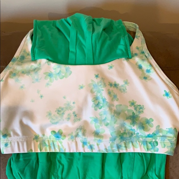 Lulu Lemon razorback shirt! - Picture 3 of 3